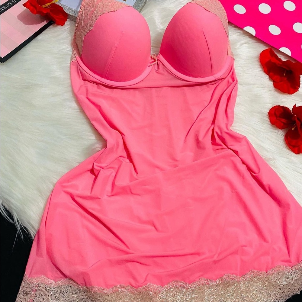 NWT Victoria’s Secret Babydoll 36B Hot Pink Gold Trim w/ matching Panties Med